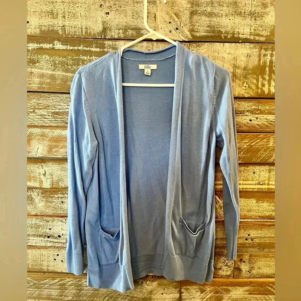 Croft & Barrow woman's‎ long sleeved powder blue cardigan PS